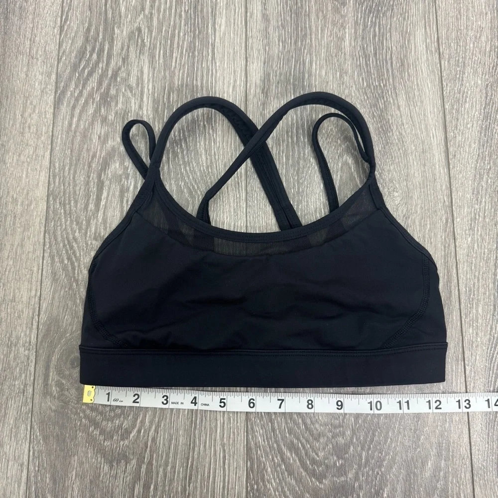 Lululemon extra support sport bra in black SZ 6